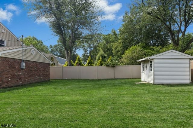 12 Dorchester Ave, Cranford Twp., NJ 07016