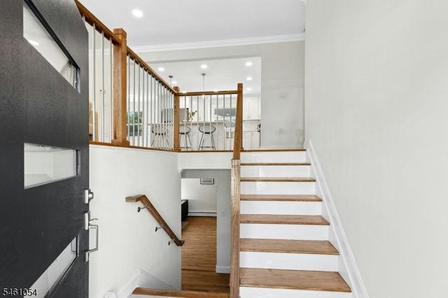 12 Dorchester Ave, Cranford Twp., NJ 07016