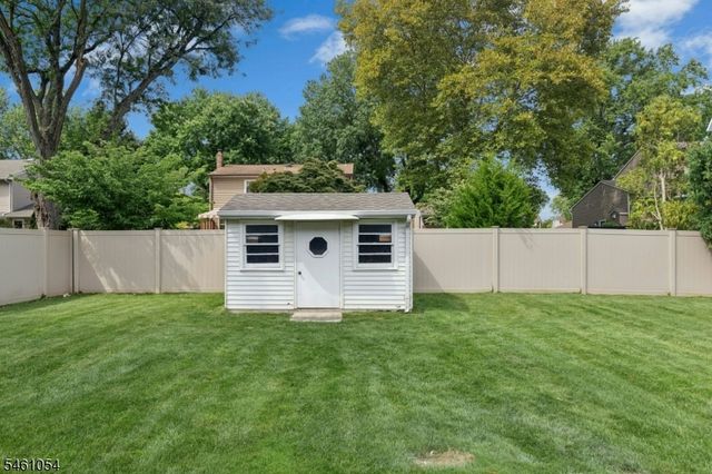 12 Dorchester Ave, Cranford Twp., NJ 07016