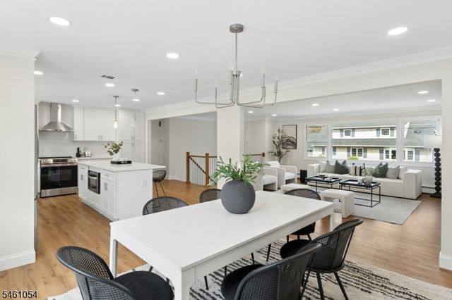12 Dorchester Ave, Cranford Twp., NJ 07016