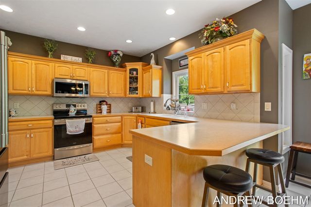 2586 Marble Court, Zeeland, MI 49464