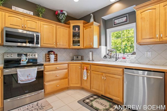 2586 Marble Court, Zeeland, MI 49464