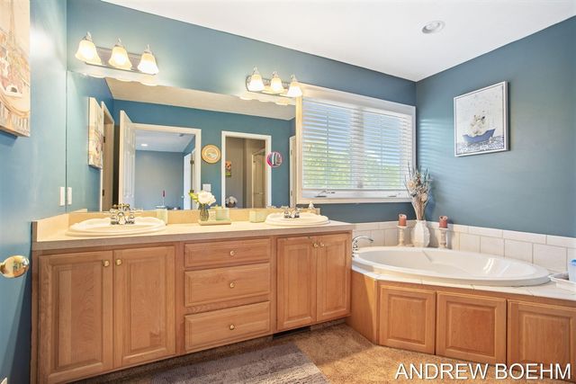 2586 Marble Court, Zeeland, MI 49464