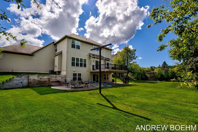 2586 Marble Court, Zeeland, MI 49464