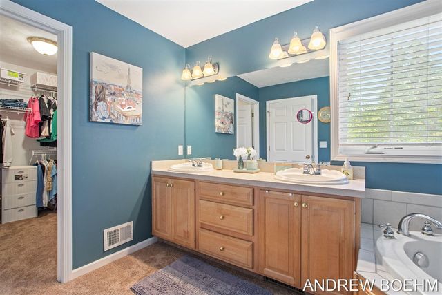 2586 Marble Court, Zeeland, MI 49464