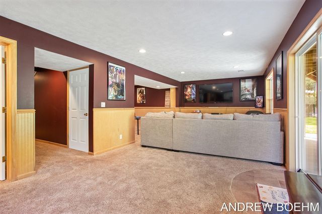 2586 Marble Court, Zeeland, MI 49464