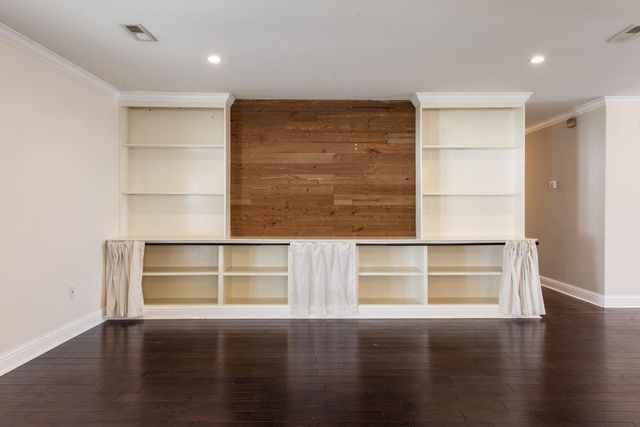 3507 Midwest Drive, Bryan, TX 77802