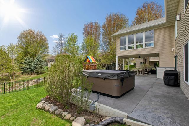 701 Carter Drive, Northfield, MN 55057