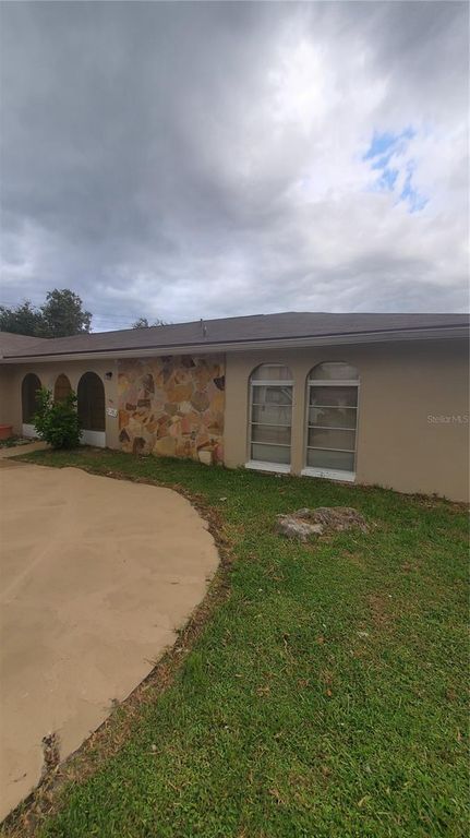 23102 MACLELLAN AVENUE, Port Charlotte, FL 33980