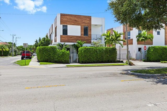 1255 NE 18TH Avenue, Fort Lauderdale, FL 33304