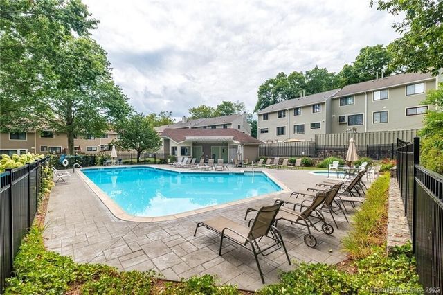 278 Sunrise Hill Lane 278, Norwalk, CT 06851