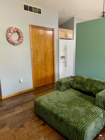 2308 Raspberry Drive, Manhattan, KS 66502