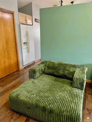 2308 Raspberry Drive, Manhattan, KS 66502