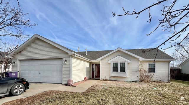 2308 Raspberry Drive, Manhattan, KS 66502