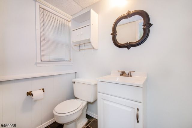 11 Southview Rd, Randolph Twp., NJ 07869