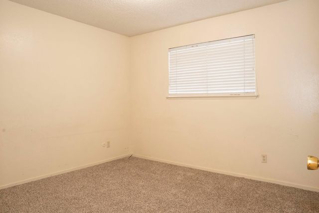 3513 W Mesa Avenue, Fresno, CA 93711