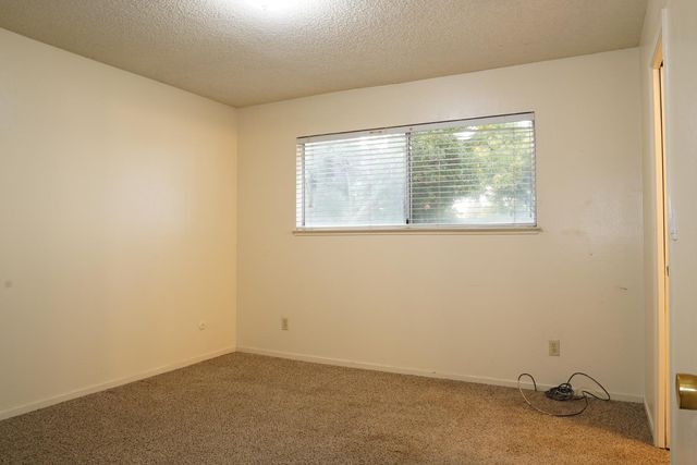3513 W Mesa Avenue, Fresno, CA 93711