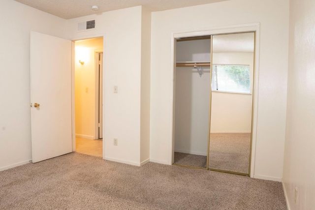 3513 W Mesa Avenue, Fresno, CA 93711