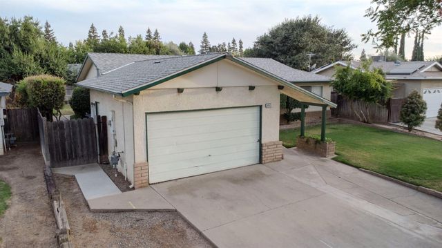 3513 W Mesa Avenue, Fresno, CA 93711