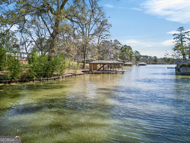 182 Twisting Hill Road SE, Eatonton, GA 31024