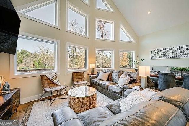 182 Twisting Hill Road SE, Eatonton, GA 31024