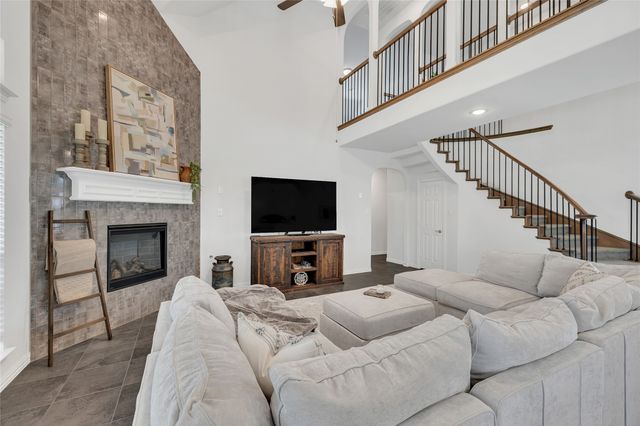 566 Long Meadow Drive, Haslet, TX 76052