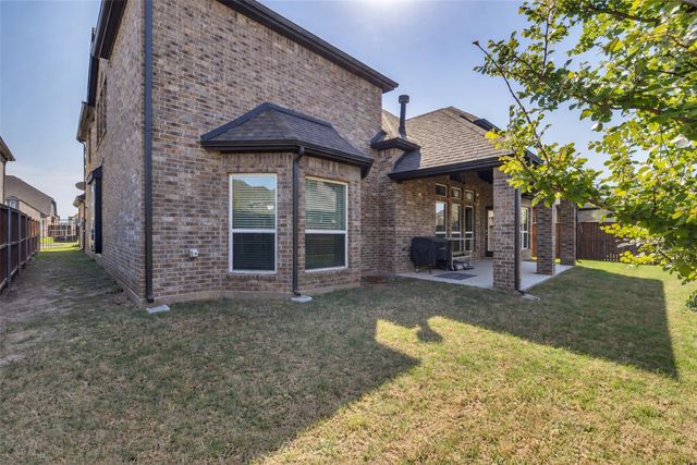 566 Long Meadow Drive, Haslet, TX 76052