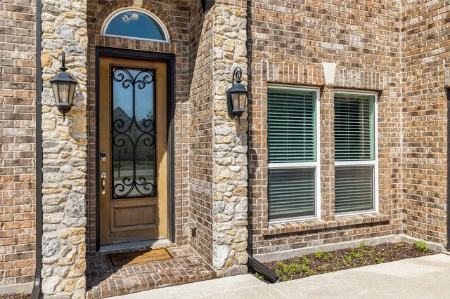 566 Long Meadow Drive, Haslet, TX 76052