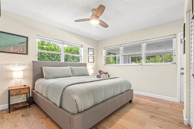 190 NE 21st St, Boca Raton, FL 33431