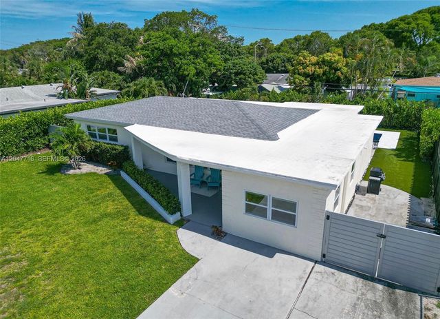 190 NE 21st St, Boca Raton, FL 33431