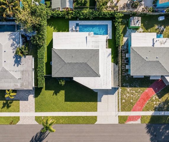 190 NE 21st St, Boca Raton, FL 33431