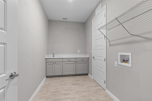 8865 SW 100TH AVENUE, Ocala, FL 34481