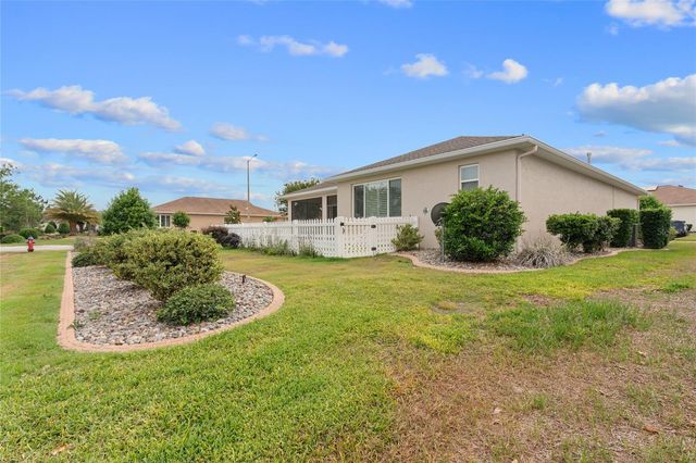 8865 SW 100TH AVENUE, Ocala, FL 34481