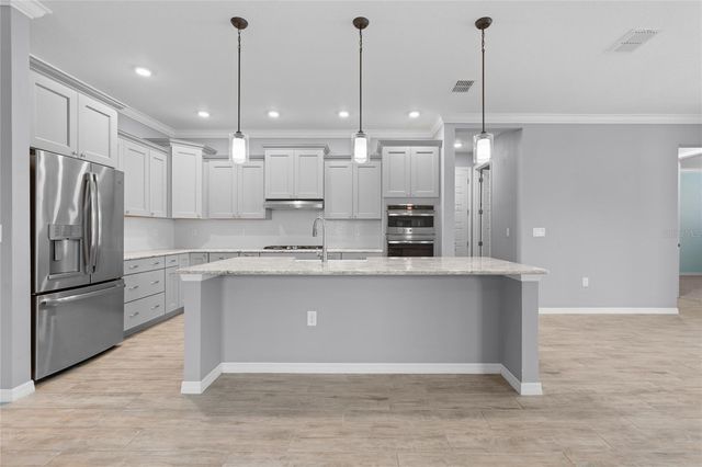 8865 SW 100TH AVENUE, Ocala, FL 34481