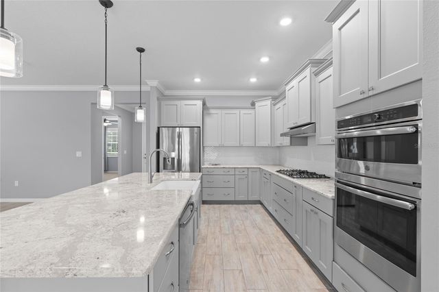 8865 SW 100TH AVENUE, Ocala, FL 34481