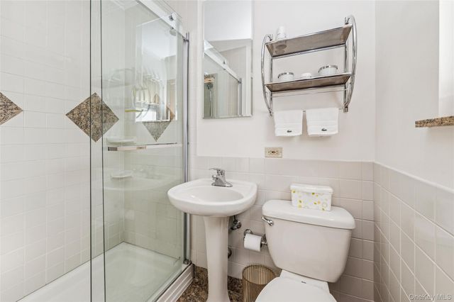 1201 Day Street, Seaford, NY 11783