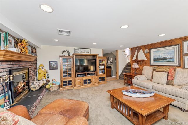 1201 Day Street, Seaford, NY 11783