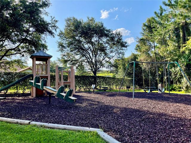 738 CREST PINES DRIVE 728, Orlando, FL 32828
