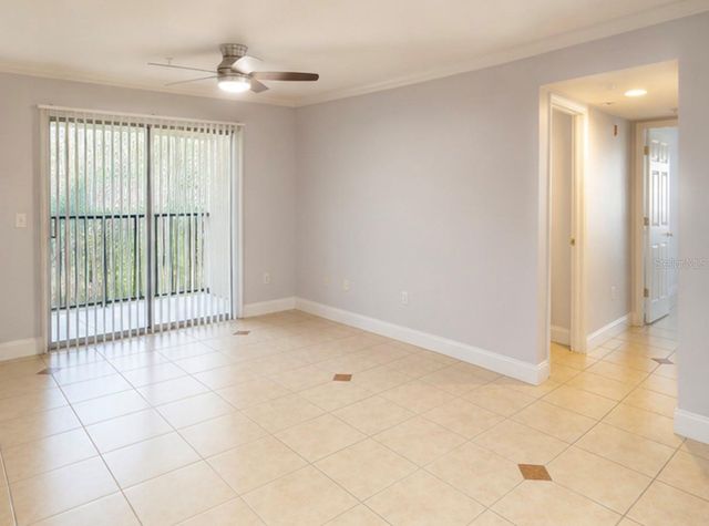 738 CREST PINES DRIVE 728, Orlando, FL 32828
