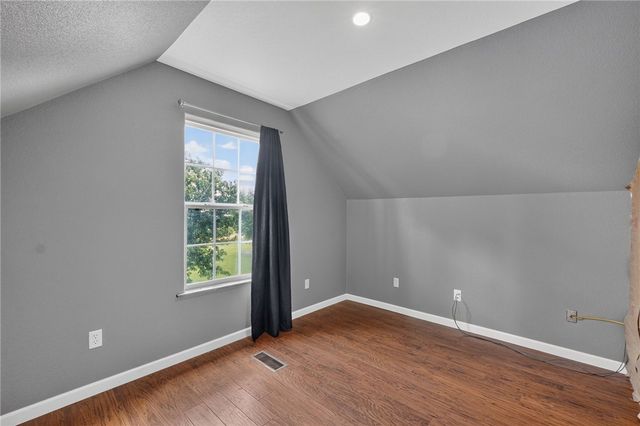 58499 S 700 Road, Watts, OK 74964