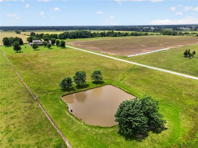 58499 S 700 Road, Watts, OK 74964