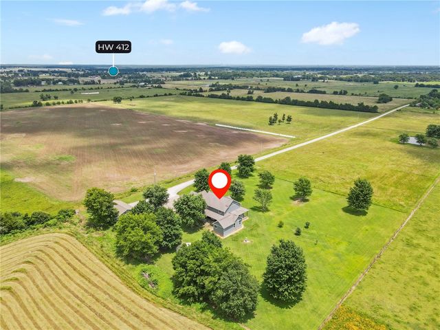 58499 S 700 Road, Watts, OK 74964