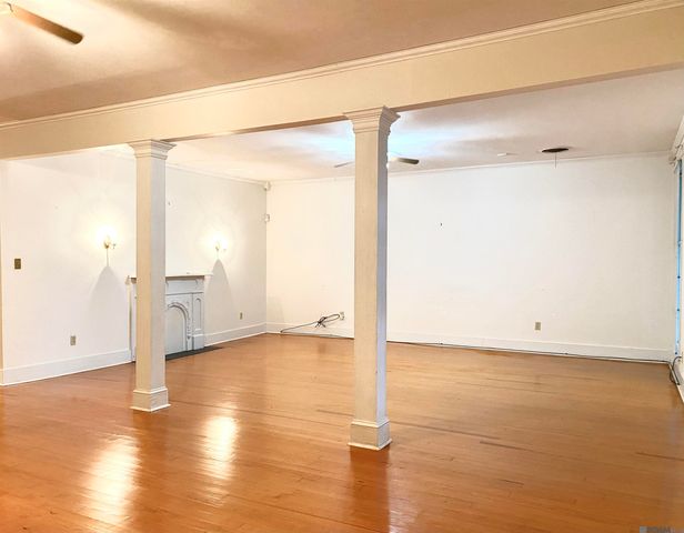 1009 E Main St, New Roads, LA 70760