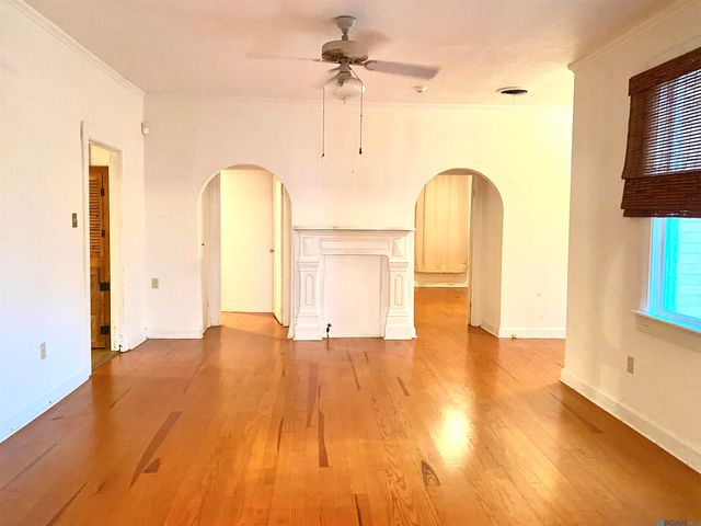 1009 E Main St, New Roads, LA 70760