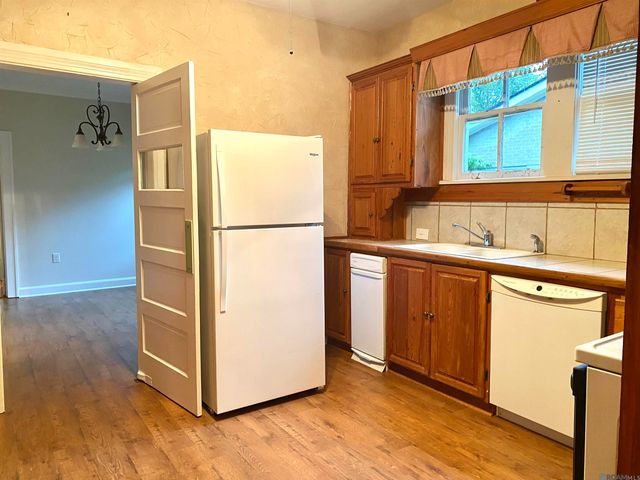 1009 E Main St, New Roads, LA 70760