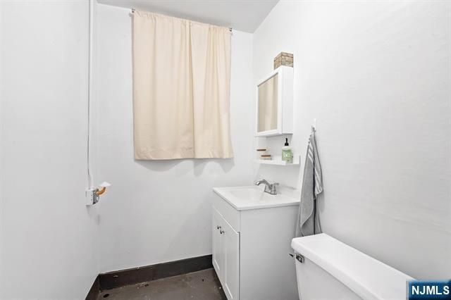 338 Montgomery Street, Jersey City, NJ 07302