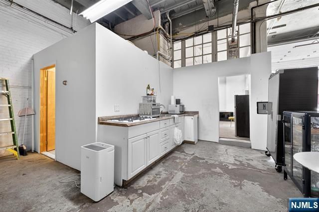 338 Montgomery Street, Jersey City, NJ 07302