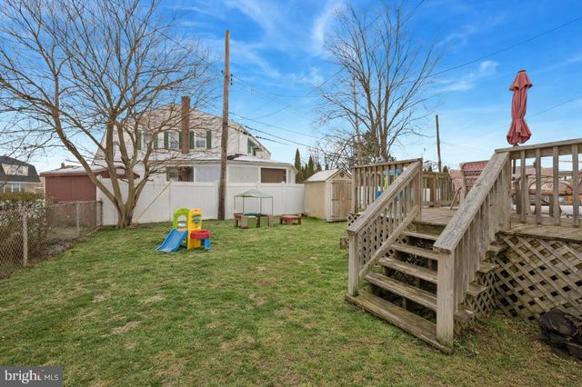 1424 BLACKROCK RD, Swarthmore, PA 19081