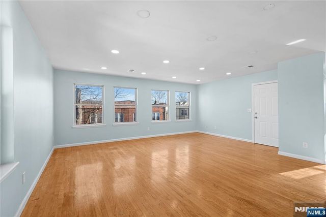 219-221 Clinton Place, Newark, NJ 07112