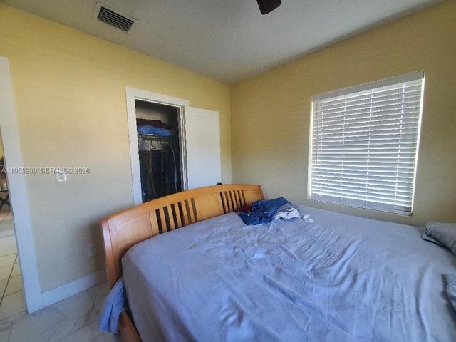 10040 SW 170th Ter, Miami, FL 33157